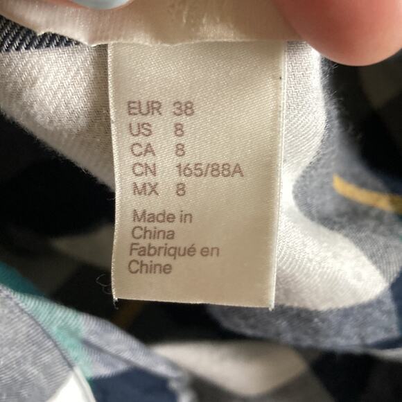 H&M Green & Blue Plaid Buttondown, Size 8 - Picture 6 of 7